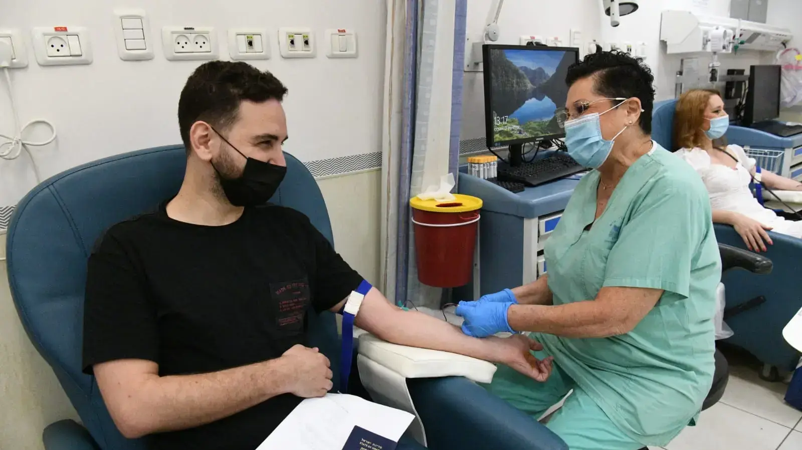 חיסון שלישי באיכילוב 1 באוגוסט 2021 חיסון שלישי באיכילוב 1 באוגוסט 2021