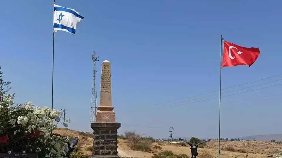 השחטטת אנדרטה סמוך לרמת הגולן 17 באוגוסט 2021 השחטטת אנדרטה סמוך לרמת הגולן 17 באוגוסט 2021