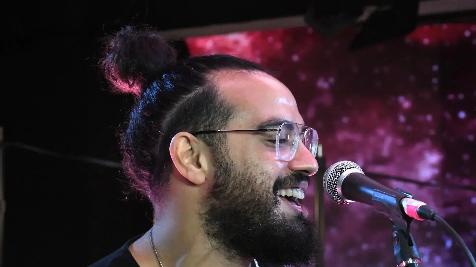 אברהם טל ובניה ברבי באולפן וואלה במסגרת המצעד הישראלי השנתי בשיתוף גלגל"צ, 5.9.2021 אברהם טל ובניה ברבי באולפן וואלה במסגרת המצעד הישראלי השנתי בשיתוף גלגל"צ, 5.9.2021