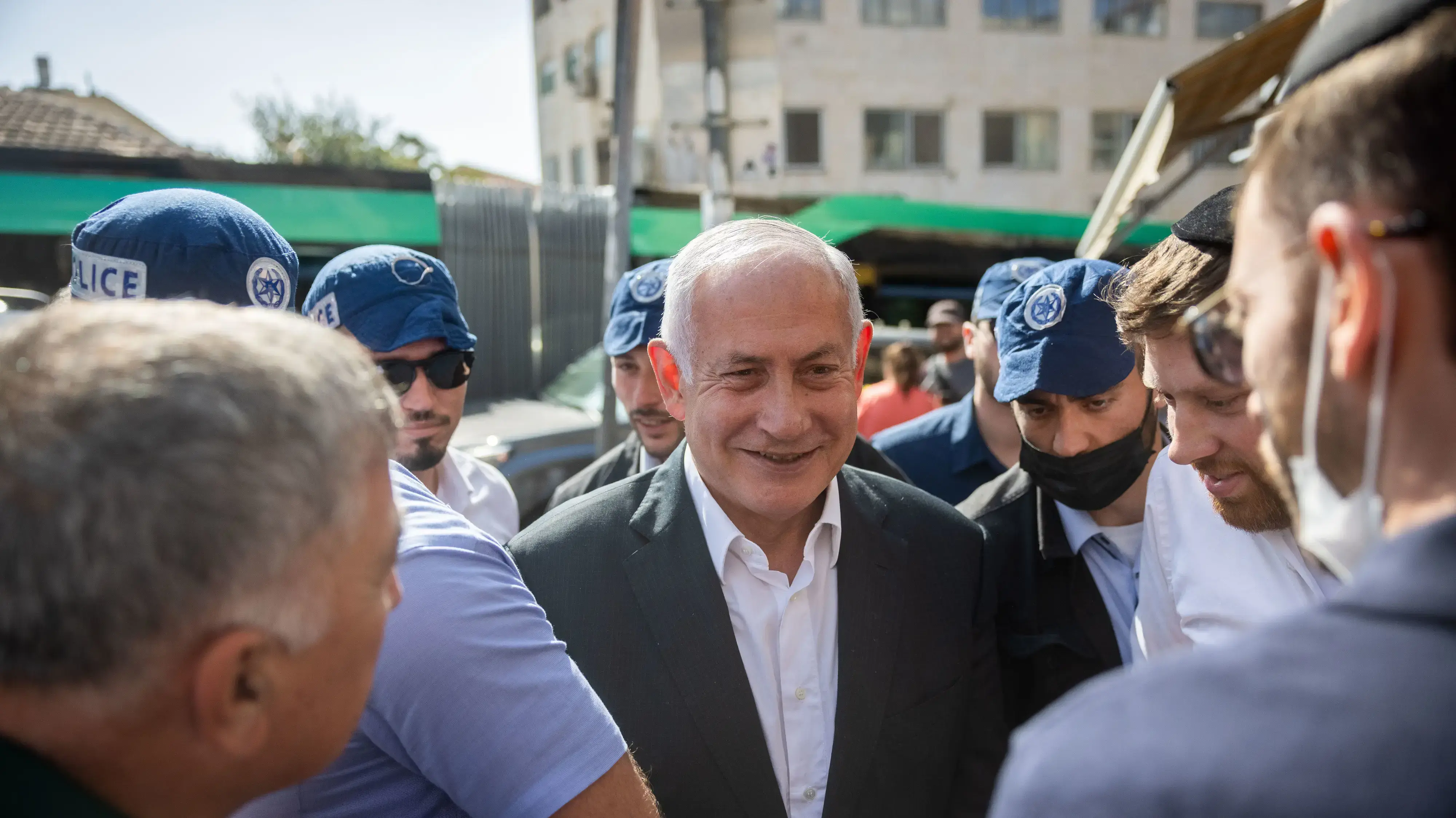 יו"ר אהופוזיציה בנימין נתניהו בשוק מחנה יהודה בירושלים, 26 באוקטובר 2021 יו"ר אהופוזיציה בנימין נתניהו בשוק מחנה יהודה בירושלים, 26 באוקטובר 2021