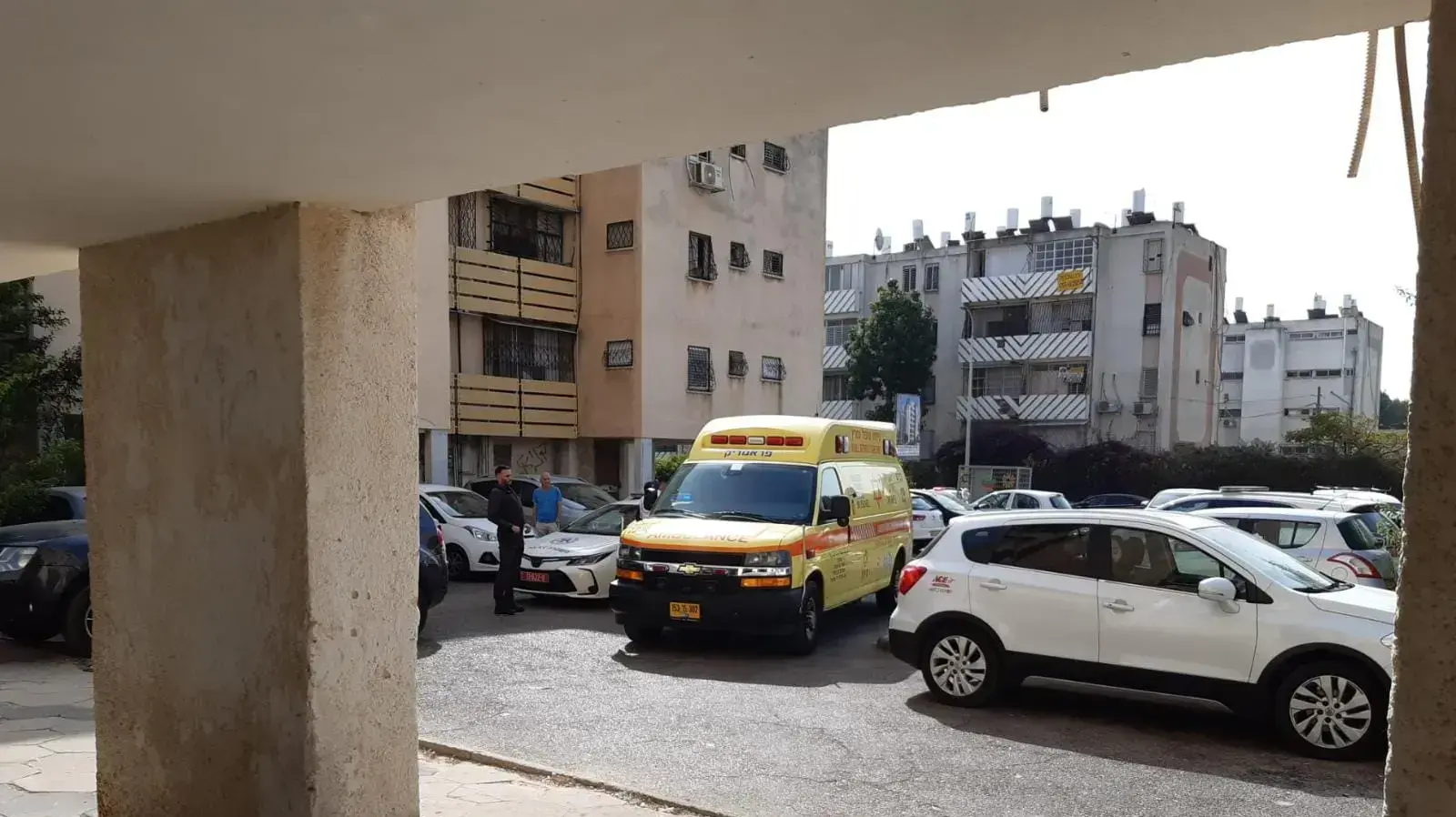 זירת שוד ודקירת אישה באשדוד, 29 באוקטובר 2021 זירת שוד ודקירת אישה באשדוד, 29 באוקטובר 2021
