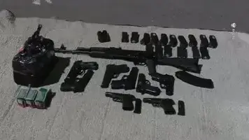 ציוד שהוחרם מסוכנים אוקראינים לכאורה על ידי שירותי הביטחון של רוסיה, 2 בדצמבר 2021