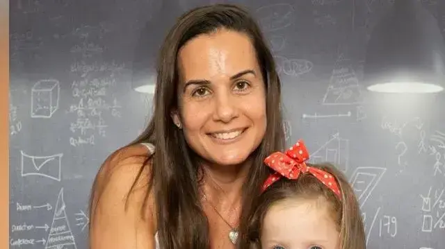 "חוגים לילדים 'רגילים' יש בשפע, אבל לא לנועה שלי". לי ונועה "חוגים לילדים 'רגילים' יש בשפע, אבל לא לנועה שלי". לי ונועה