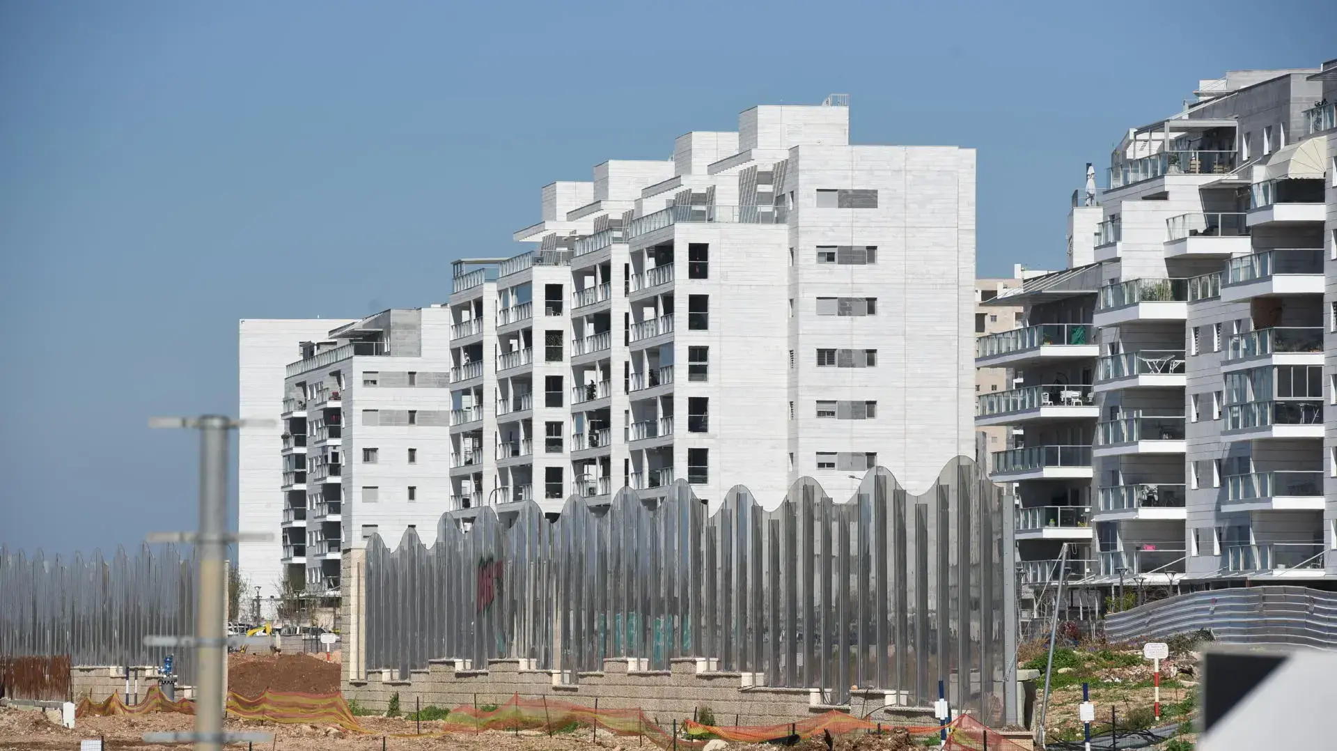 בנייני מגורים בטירת כרמל בנייני מגורים בטירת כרמל