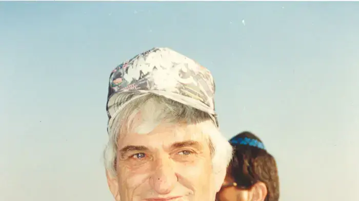יאנוש בן גל 