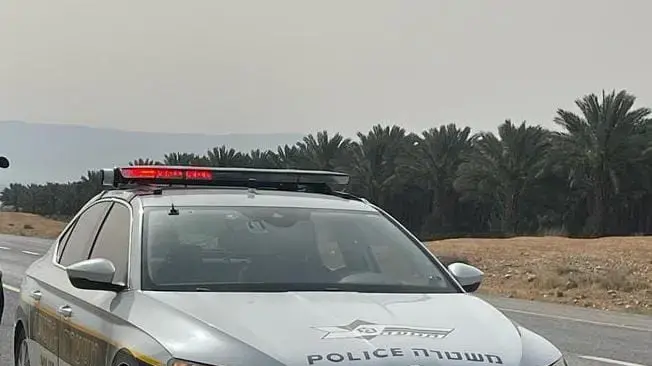 ניידת משטרה ניידת משטרה