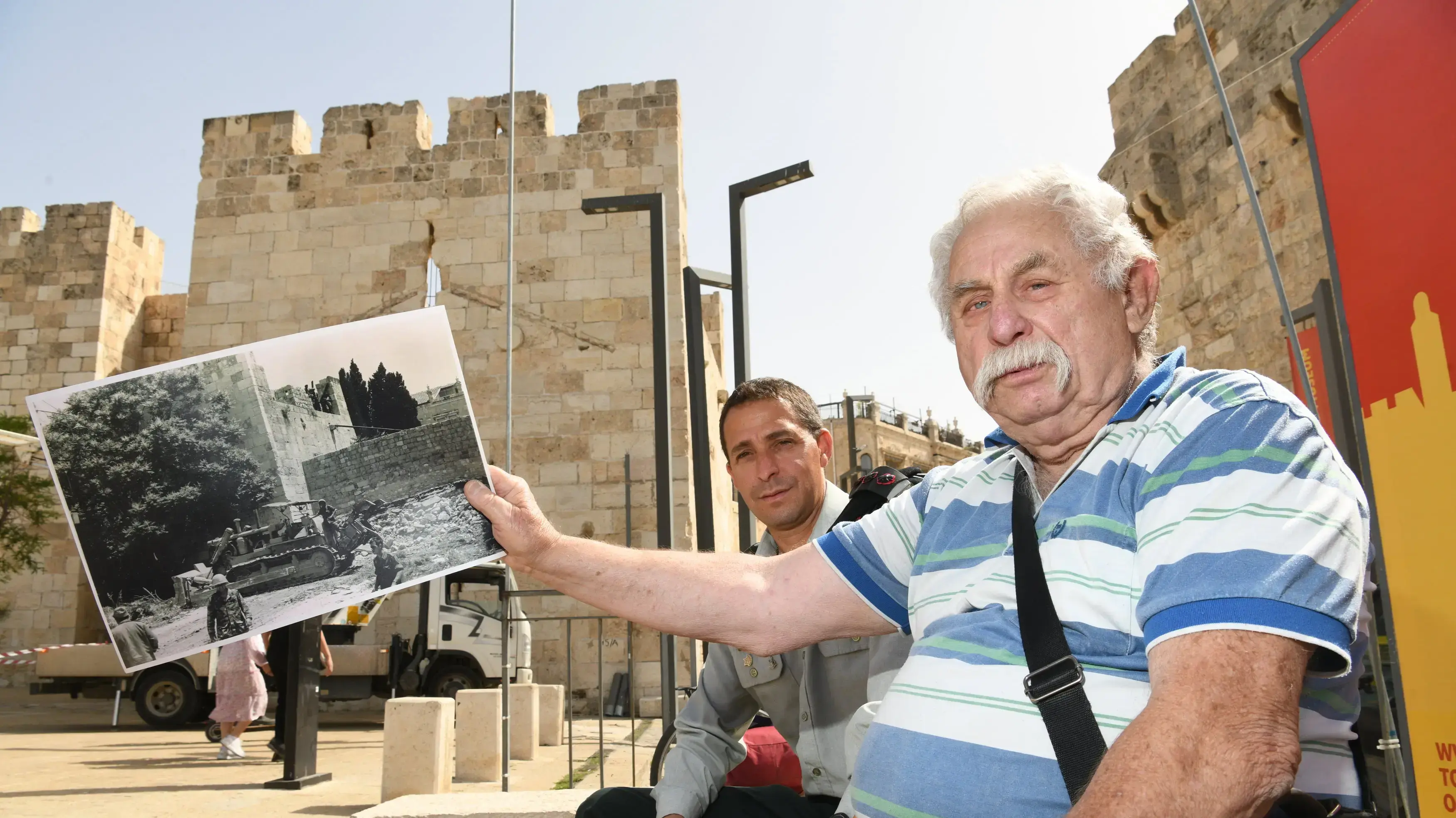 יהודה ניסנמן פורץ שער יפו במלחמת ששת הימים ואלעד צורי מח"ט הראל יהודה ניסנמן פורץ שער יפו במלחמת ששת הימים ואלעד צורי מח"ט הראל