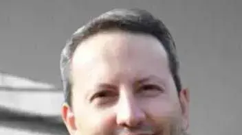 אחמד רזא ג'לאלי, איראן, שבדיה