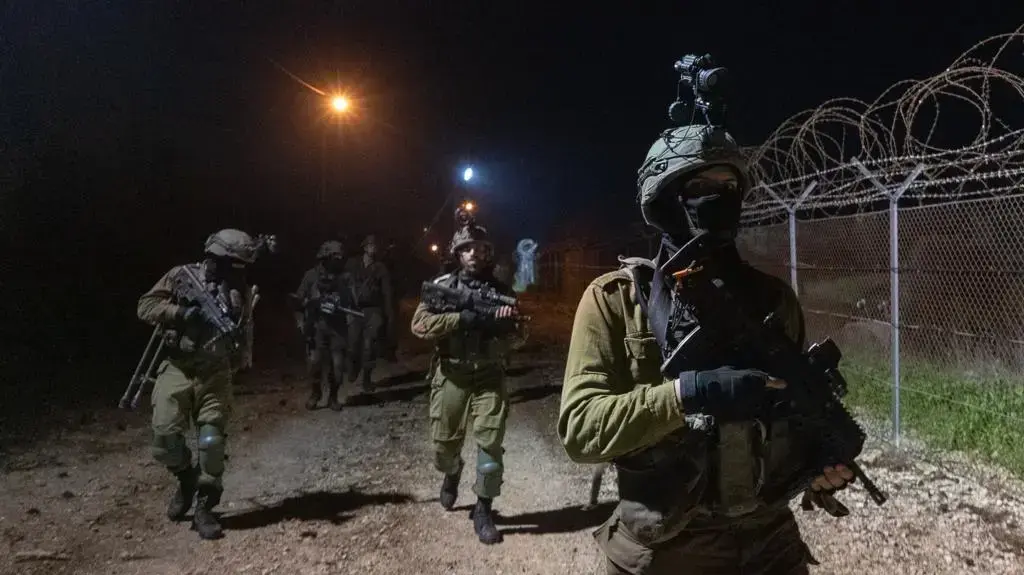 חיילי צה"ל בקו התפר חיילי צה"ל בקו התפר