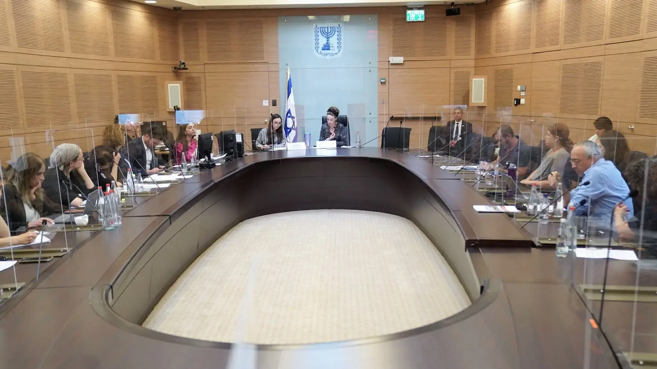 ועדת הבריאות- דיון על המתרחש במעון בית דפנה, 10 במאי 2022 ועדת הבריאות- דיון על המתרחש במעון בית דפנה, 10 במאי 2022