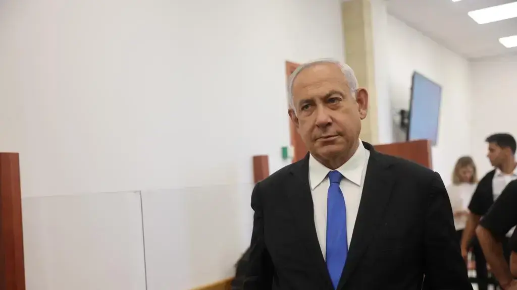 בנימין נתניהו בדיון תיקי האלפים, בימ"ש מחוזי ירושלים, 31 במאי 2022 בנימין נתניהו בדיון תיקי האלפים, בימ"ש מחוזי ירושלים, 31 במאי 2022