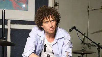 ירמי קפלן מדגמן לדורו אשכנזי ירמי קפלן מדגמן לדורו אשכנזי