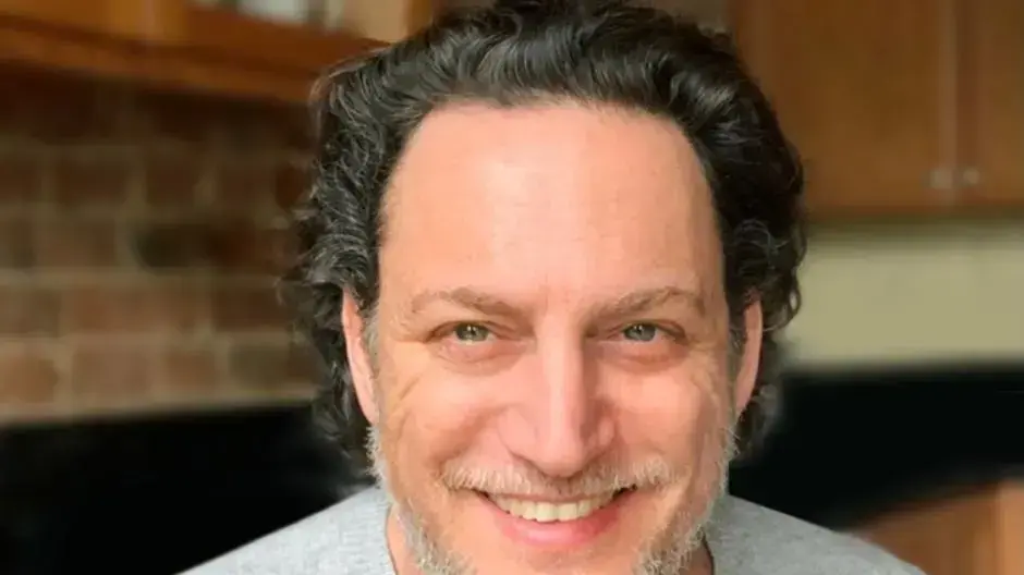 יחזקאל לזרוב יחזקאל לזרוב