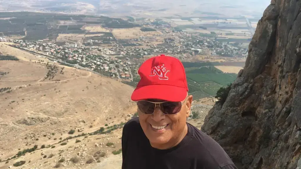 שלום חלא שלום חלא