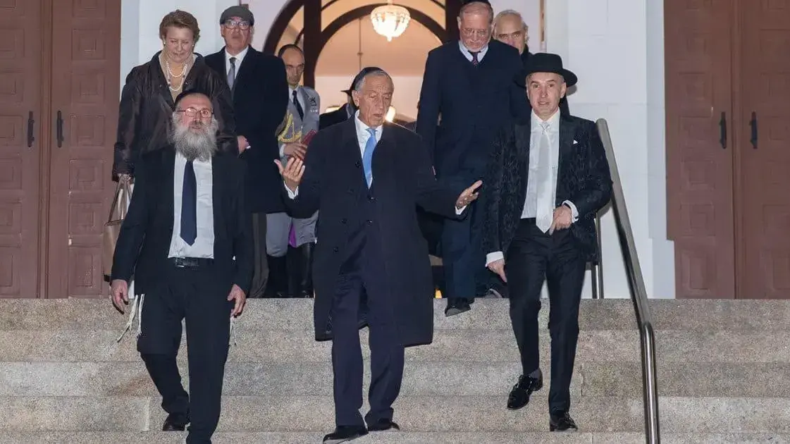 ראש הקהילה היהודית של פורטו, הרב דניאל ליטבק (משמאל) ראש הקהילה היהודית של פורטו, הרב דניאל ליטבק (משמאל)