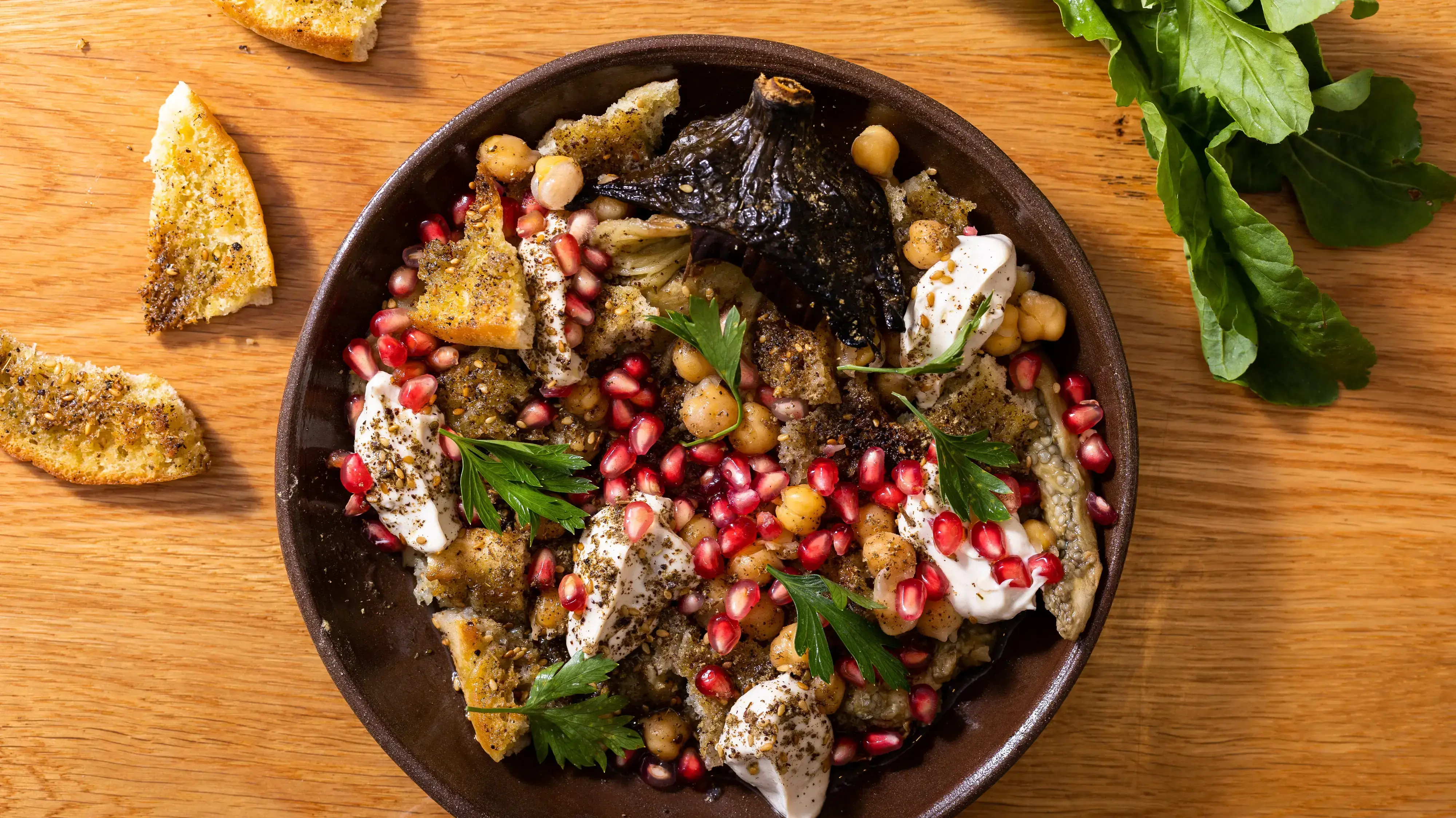 פאתה חציל קלוי עם יוגורטחינה פאתה חציל קלוי עם יוגורטחינה