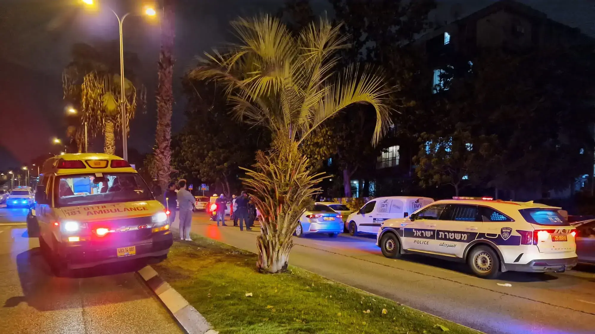 אישה נפצעה באירוע אלימות ברחוב יצחק שדה בתל אביב אישה נפצעה באירוע אלימות ברחוב יצחק שדה בתל אביב