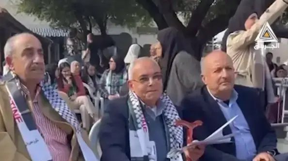 ניצב בדימוס ג'מאל חכרוש באירוע חנוכת אנדרטה בעילוט לזכר 46 "השהידים" שנהרגו במה שמכונה "טבח עילוט" ניצב בדימוס ג'מאל חכרוש באירוע חנוכת אנדרטה בעילוט לזכר 46 "השהידים" שנהרגו במה שמכונה "טבח עילוט"