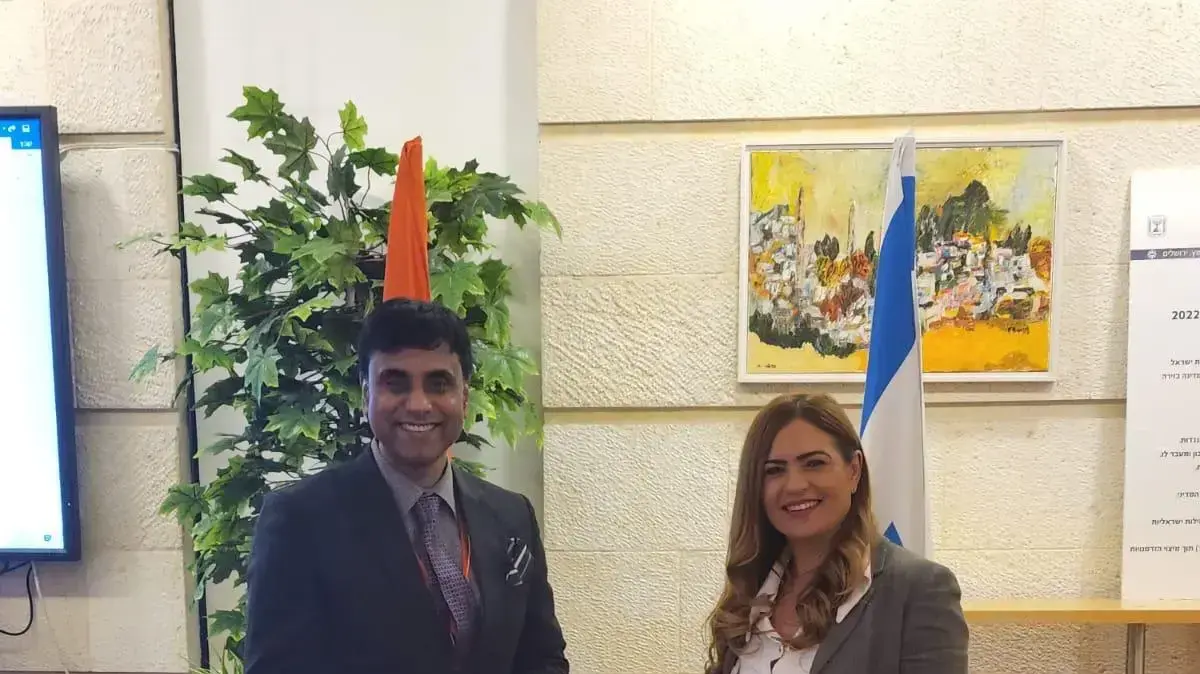 ביקור בן יומיים של משלחת בכירים מהודו, אשר הגיעה לישראל במטרה לקדם הסכם בילטראלי לגיוס עובדים זרים לענף הבניין ולענף הסיעוד הביתי ולענף הבניין 8 בדצמבר 2022 ביקור בן יומיים של משלחת בכירים מהודו, אשר הגיעה לישראל במטרה לקדם הסכם בילטראלי לגיוס עובדים זרים לענף הבניין ולענף הסיעוד הביתי ולענף הבניין 8 בדצמבר 2022