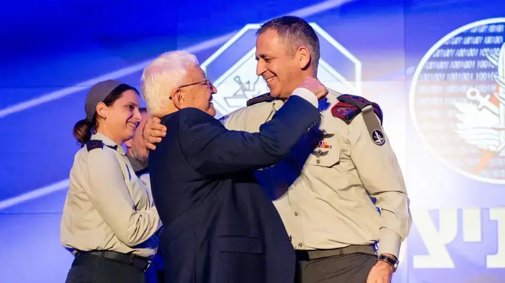 הרמטכ"ל העניק את פרס הרמטכ"ל לשנת 2022 לעמותת "בנתיבי אודי" על הישגי תכנית ניצנים בשנת 2022 הרמטכ"ל העניק את פרס הרמטכ"ל לשנת 2022 לעמותת "בנתיבי אודי" על הישגי תכנית ניצנים בשנת 2022
