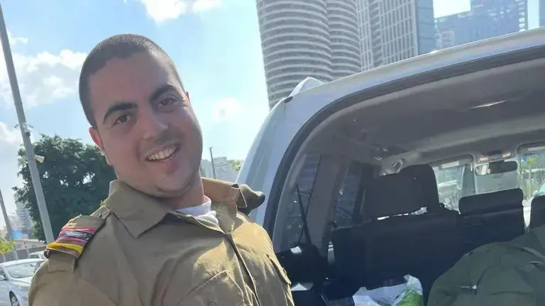 החייל שהותקף לאחר שהפריד בקטטה ברמת אביב. ינואר 2023 החייל שהותקף לאחר שהפריד בקטטה ברמת אביב. ינואר 2023