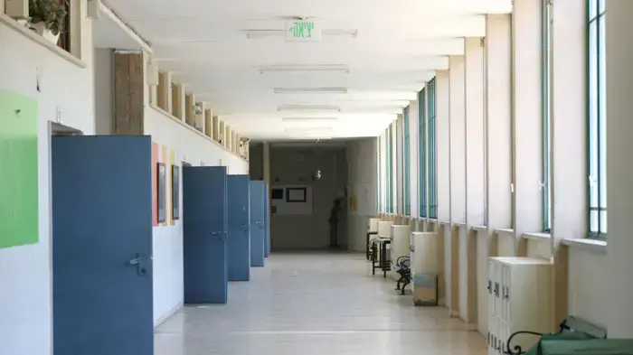 מסדרון גימנסיה הרצליה מסדרון גימנסיה הרצליה