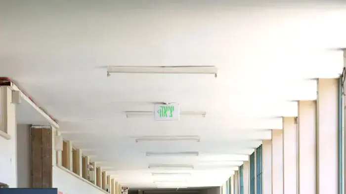 מסדרון גימנסיה הרצליה מסדרון גימנסיה הרצליה