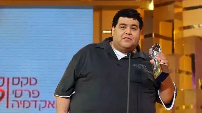 סקסי. כוחני. רגיש סקסי. כוחני. רגיש