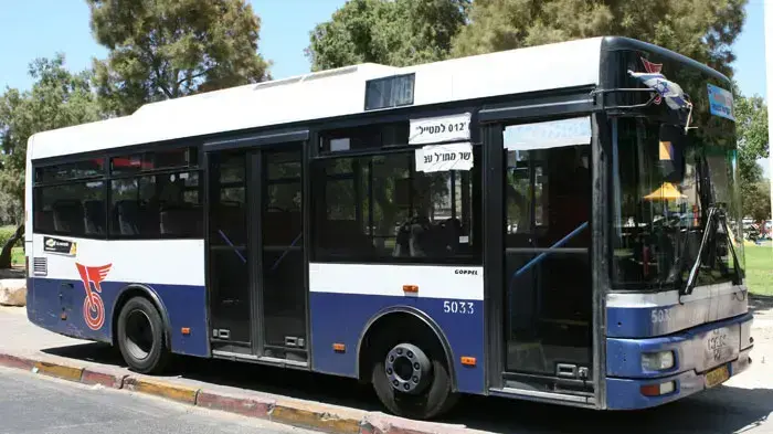 אוטובוס קטן של חברת דן אוטובוס קטן של חברת דן