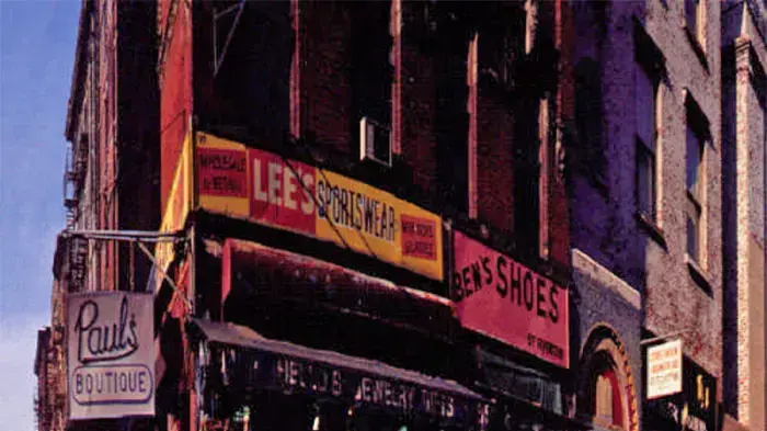 לא פחות מ - 105 סימפולים. העטיפה של "Paul's Boutique" לא פחות מ - 105 סימפולים. העטיפה של "Paul's Boutique"