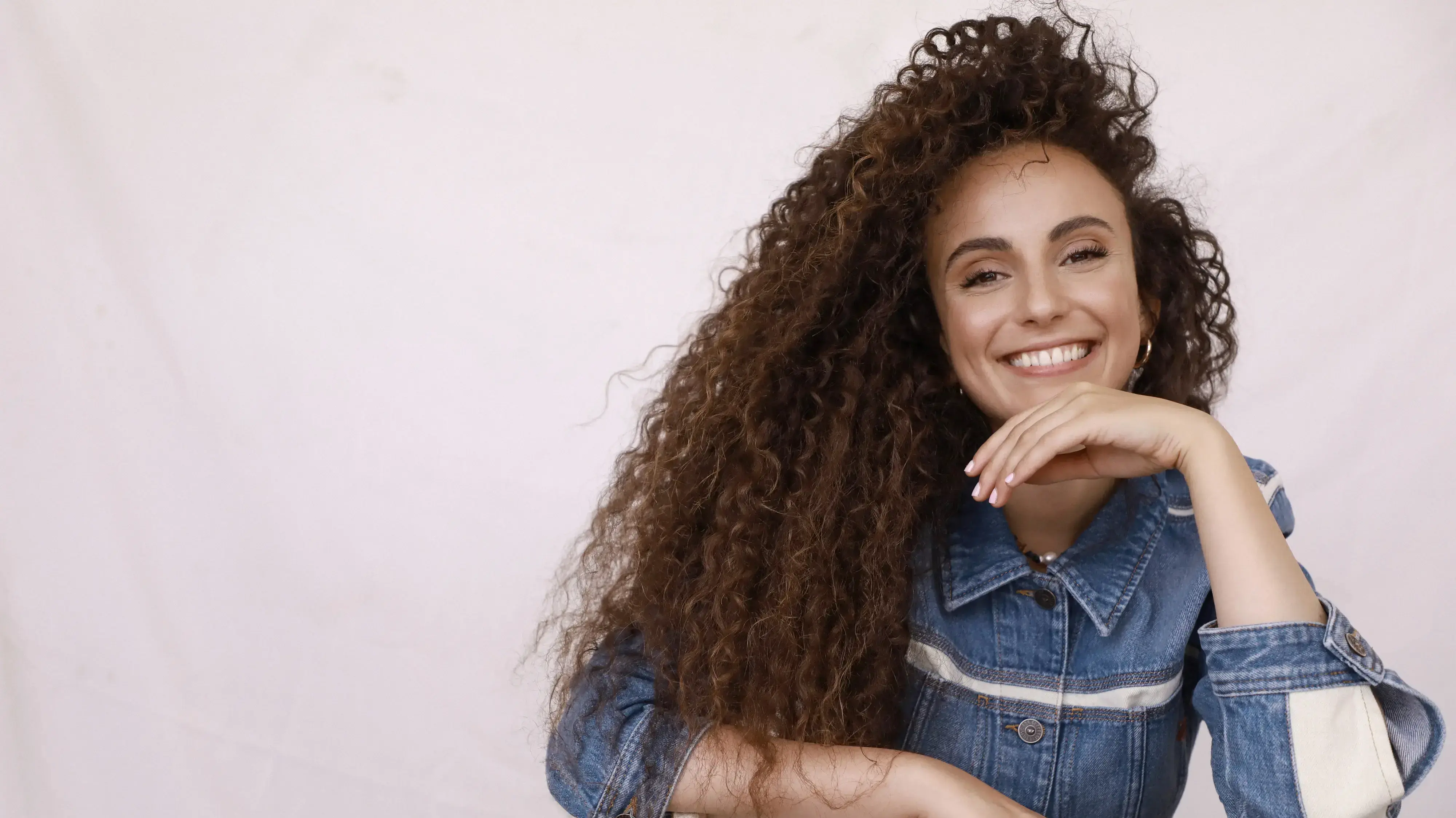 יובל דיין יובל דיין