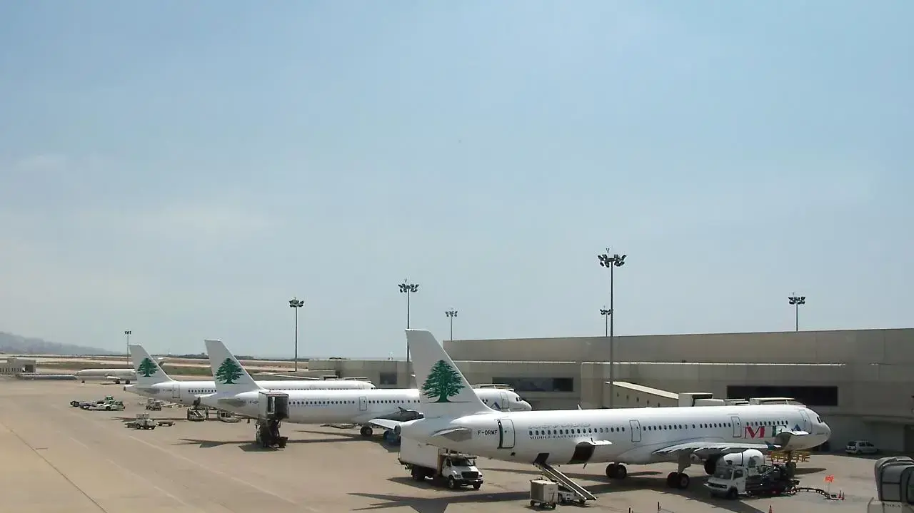 נמל התעופה הבינלאומי רפיק אל חרירי בביירות נמל התעופה הבינלאומי רפיק אל חרירי בביירות