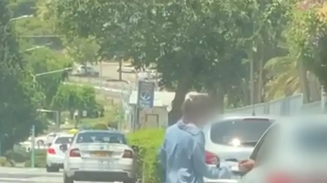 אישה מנוף הגליל שנעצרה בחשד שסחטה גבר אחרי שצילמה אותו בעירום אישה מנוף הגליל שנעצרה בחשד שסחטה גבר אחרי שצילמה אותו בעירום