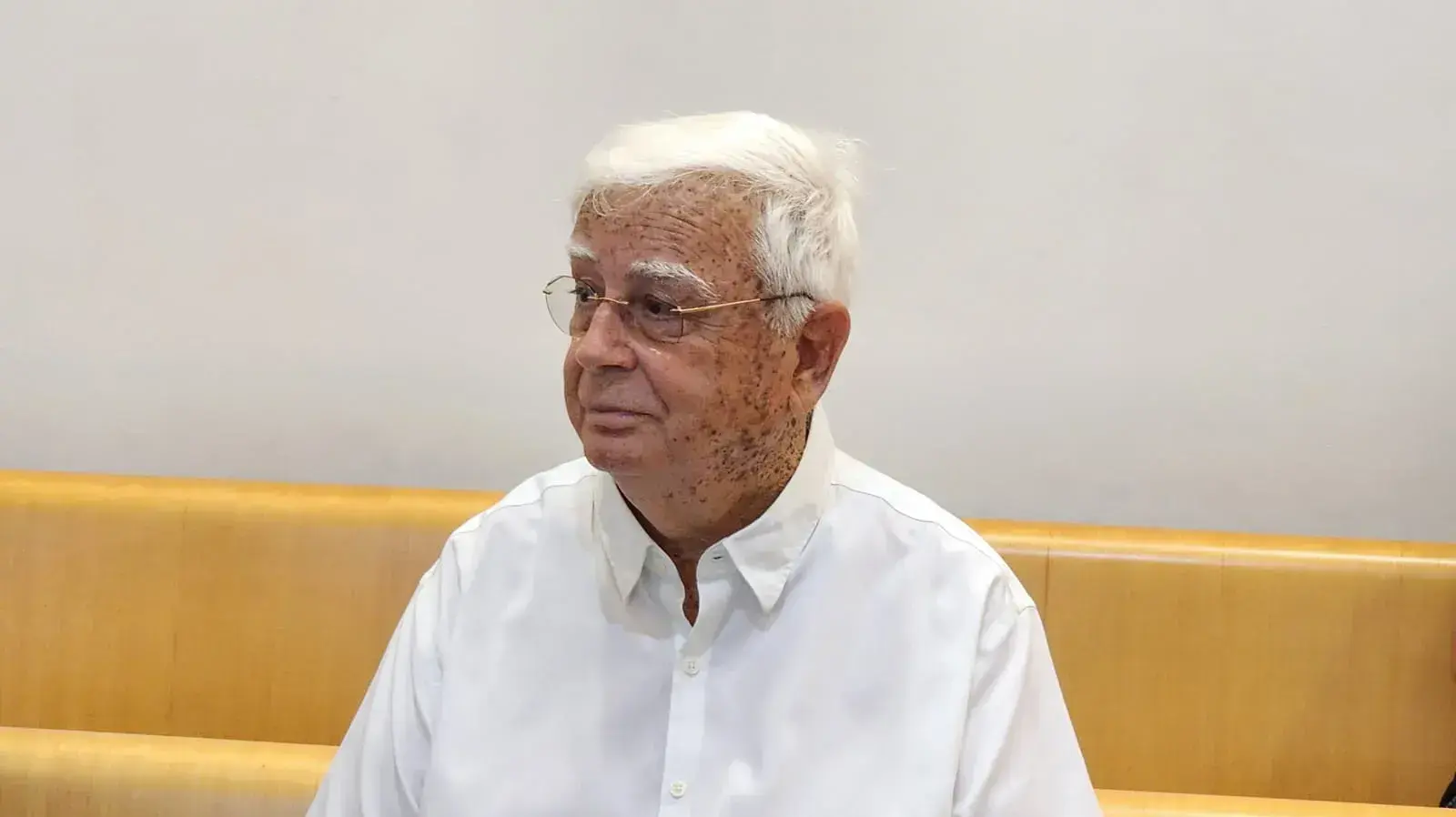 חיים צורי בדיון כתב אישום בגין עבירות שוחד, מרמה,הפרת אמונים וקבלת דבר במרמה בנסיבות מחמירות ועבירות אחרות,בימ"ש מחוזי חיפה, 17 ביולי 2023 חיים צורי בדיון כתב אישום בגין עבירות שוחד, מרמה,הפרת אמונים וקבלת דבר במרמה בנסיבות מחמירות ועבירות אחרות,בימ"ש מחוזי חיפה, 17 ביולי 2023