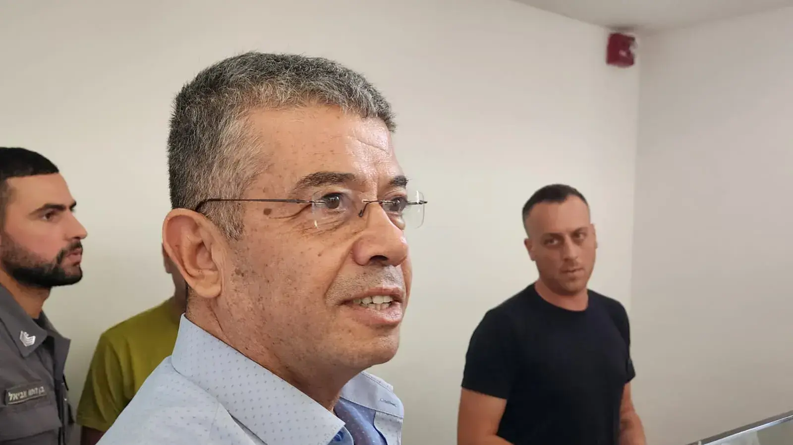 ראש מועצת ראמה מואשם שסייע לבני משפחת הפשע אבו לטיף לסחוט כספים 17 באוגוסט 2023 ראש מועצת ראמה מואשם שסייע לבני משפחת הפשע אבו לטיף לסחוט כספים 17 באוגוסט 2023