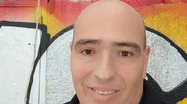 אביב חופי אביב חופי