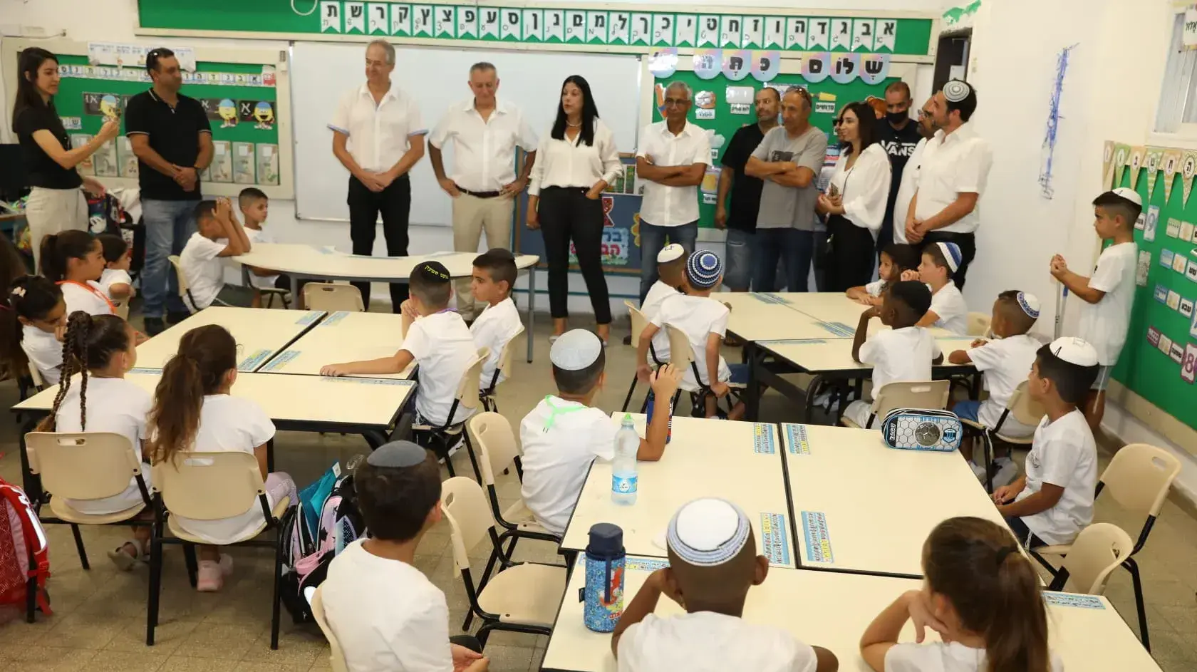 תלמידי כיתה א' ,בי"ס יבנה חדרה,פתיחת שנת הלימודים תשפ"ד, 1 בספטמבר 2023 תלמידי כיתה א' ,בי"ס יבנה חדרה,פתיחת שנת הלימודים תשפ"ד, 1 בספטמבר 2023