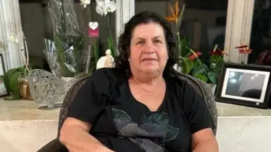 "בהדרגה הרגשתי, וזה מתחזק מיום ליום ,שקיים אצלי עולם פנימי נוסף, שאני נאבקת בו כל הזמן". אידית וידמן "בהדרגה הרגשתי, וזה מתחזק מיום ליום ,שקיים אצלי עולם פנימי נוסף, שאני נאבקת בו כל הזמן". אידית וידמן