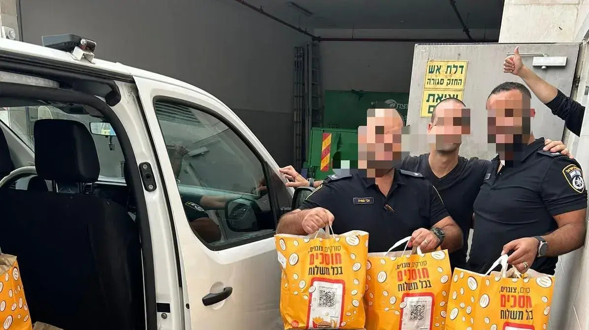 מבצע חרבות ברזל: מקדונלד'ס מבצע חרבות ברזל: מקדונלד'ס