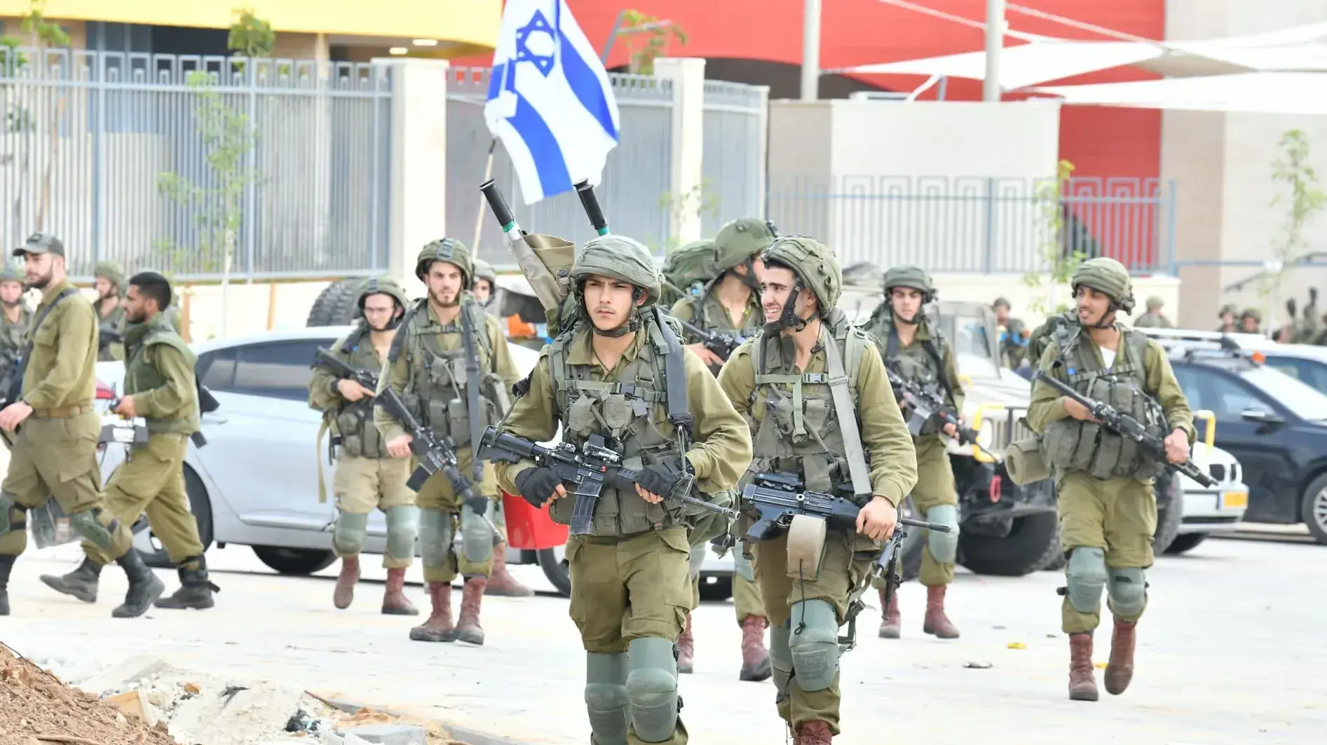 חיילי צה"ל, שדרות, 11 באוקטובר 2023 חיילי צה"ל, שדרות, 11 באוקטובר 2023