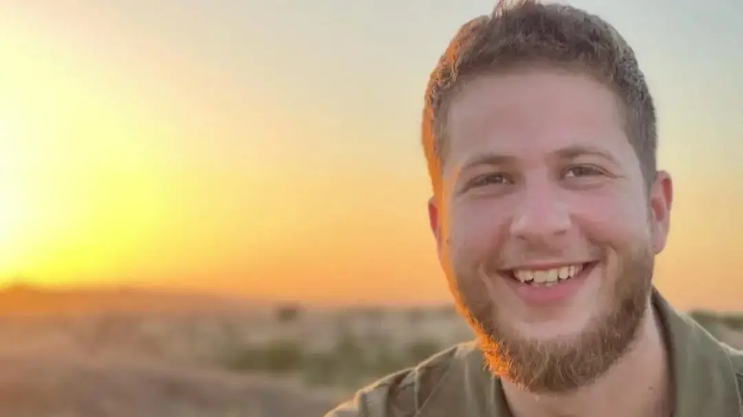 רב"ט אסיף לוגר, מיגור, לוחם בגדוד 77, עוצבת 'סער מגולן', נפל בקרב בצפון רצועת עזה, בן 21 בנופלו רב"ט אסיף לוגר, מיגור, לוחם בגדוד 77, עוצבת 'סער מגולן', נפל בקרב בצפון רצועת עזה, בן 21 בנופלו
