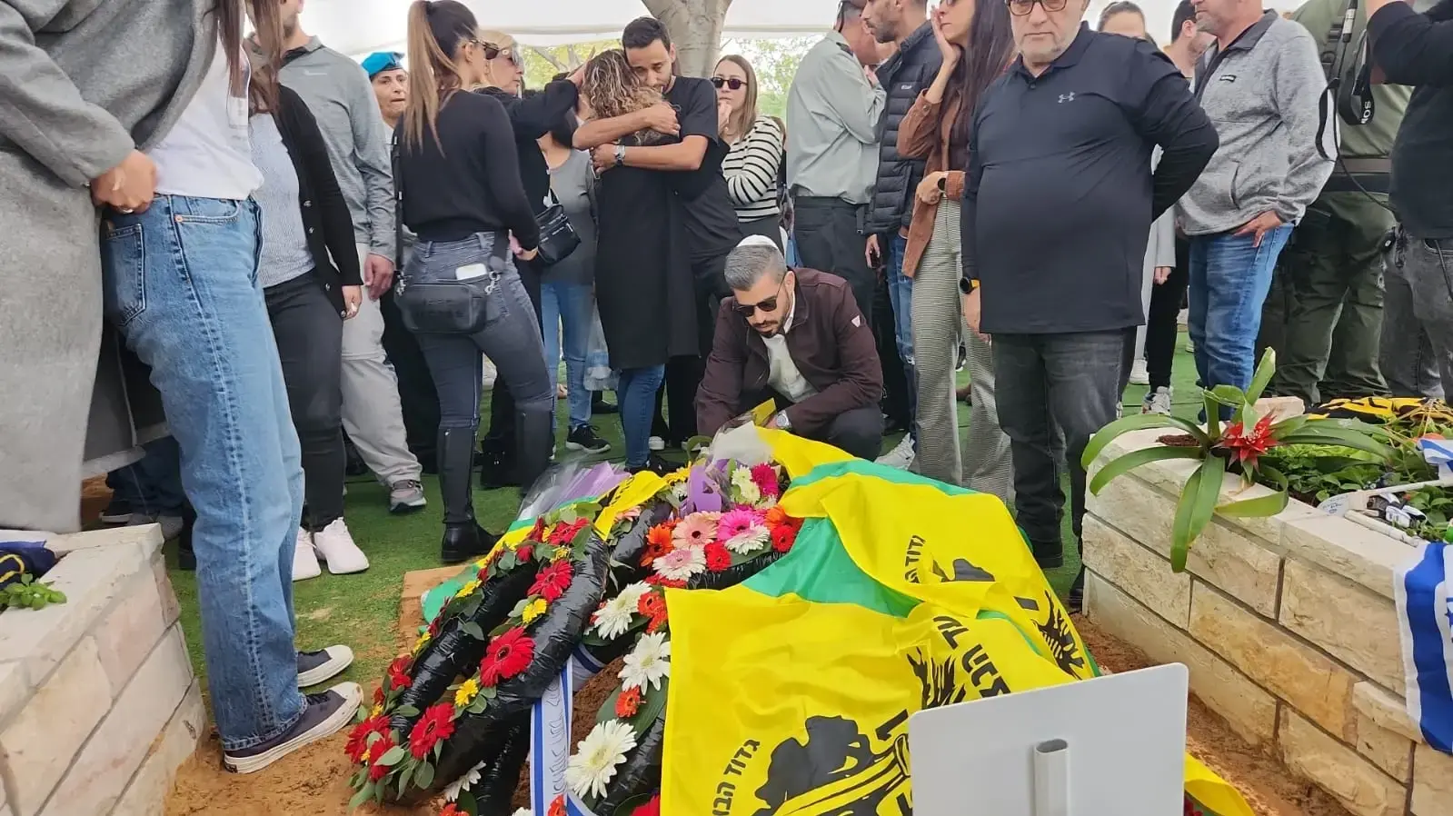 הלוויתו של זיו דדו, בית העלמין הצבאי בחולון. 14 בדצמבר 2023