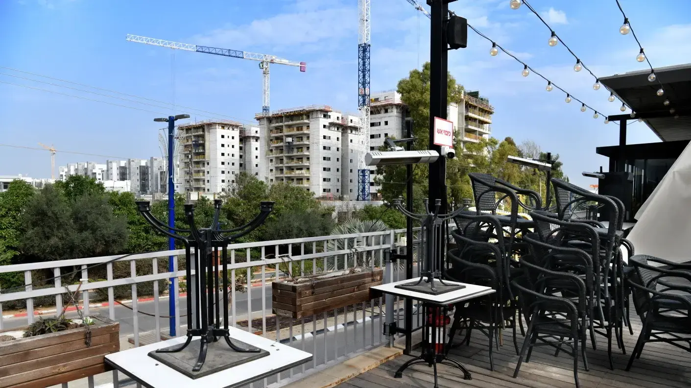 עסקים סגורים בשדרות בעקבות מלחמת חרבות ברזל, דצמבר 2023 עסקים סגורים בשדרות בעקבות מלחמת חרבות ברזל, דצמבר 2023