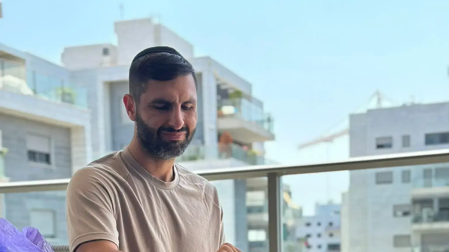 הבין שצריך ללכת לכיוון אחר. גיא חיימוב הבין שצריך ללכת לכיוון אחר. גיא חיימוב