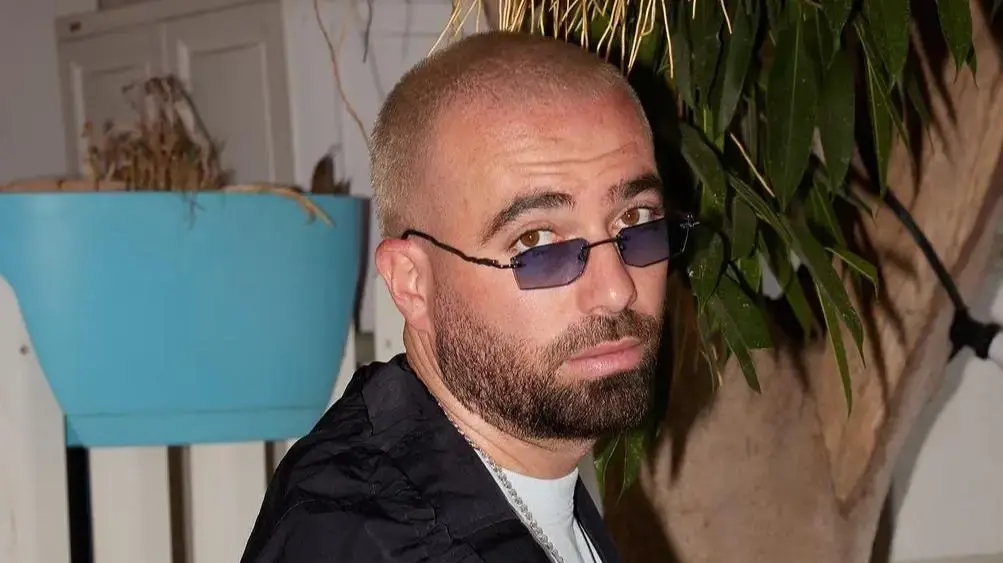 עומר אדם