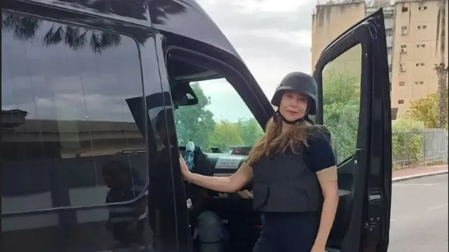 "אפילו הכלב כבר מכיר את הנהלים בעת האזעקה". ד"ר סופיה בסקין "אפילו הכלב כבר מכיר את הנהלים בעת האזעקה". ד"ר סופיה בסקין