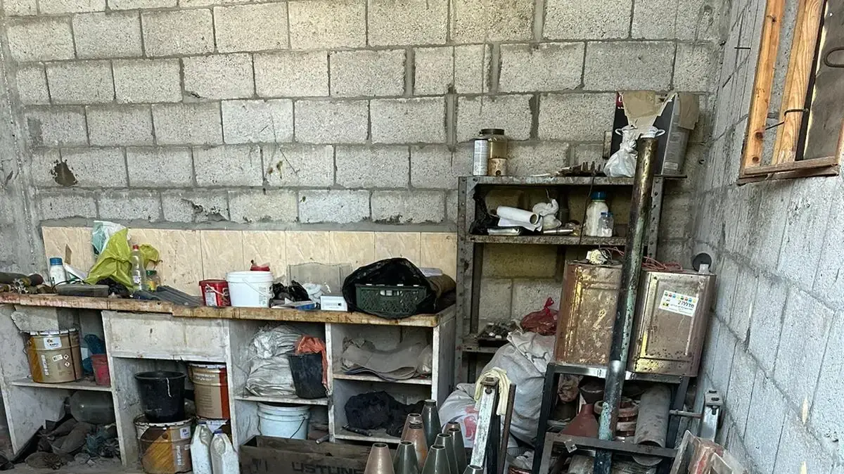 אמצעי לחימה שאותרו על ידי חטיבת 'יפתח' באל בורייג' אמצעי לחימה שאותרו על ידי חטיבת 'יפתח' באל בורייג'