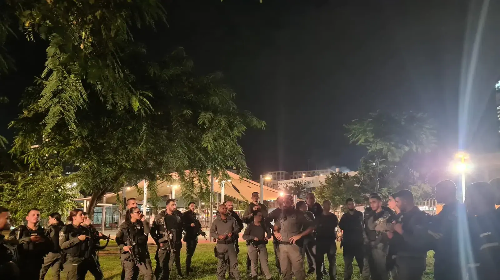 כוחות מג"ב ומשטרת ישראל בדרום תל אביב כוחות מג"ב ומשטרת ישראל בדרום תל אביב