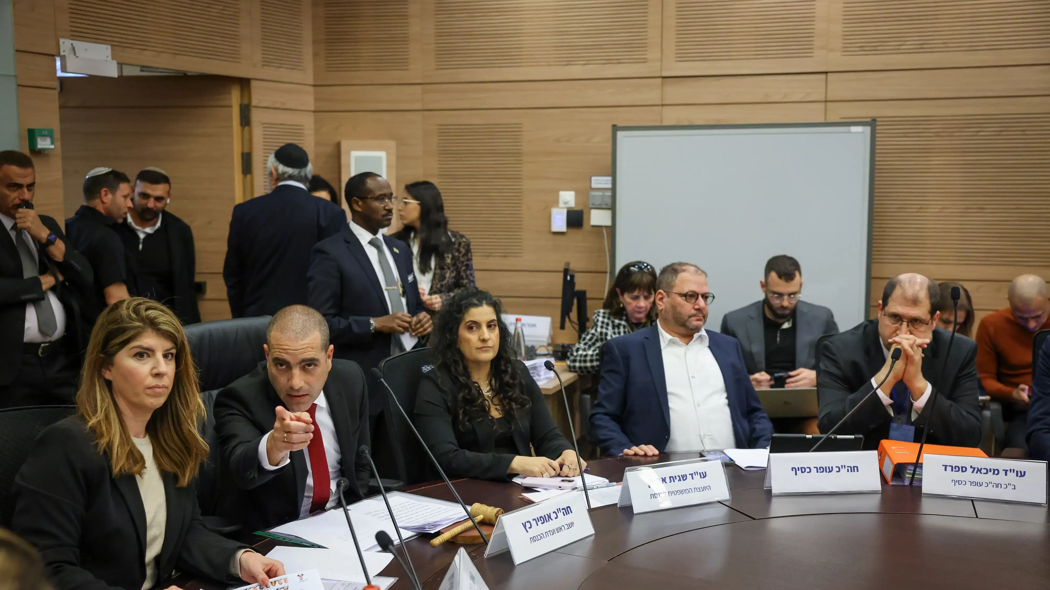 דיון בבקשה להפסקת חברותו בכנסת של חה"כ עופר כסיף, ועדת הכנסת, 29 בינואר 2023 דיון בבקשה להפסקת חברותו בכנסת של חה"כ עופר כסיף, ועדת הכנסת, 29 בינואר 2023