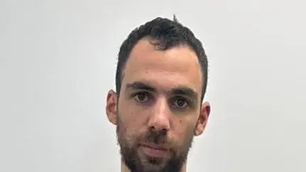 אוראל בן חמו, נוכל שעקץ ונעלם עם רכוש אוראל בן חמו, נוכל שעקץ ונעלם עם רכוש